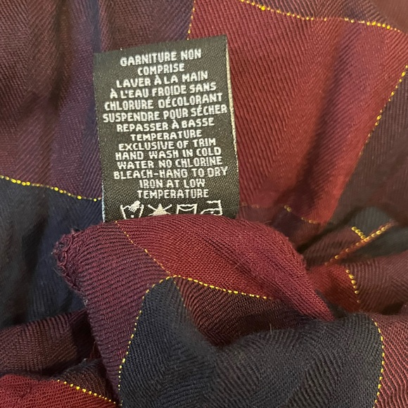 Plaid tunic (with a little sparkle!) - Picture 3 of 7